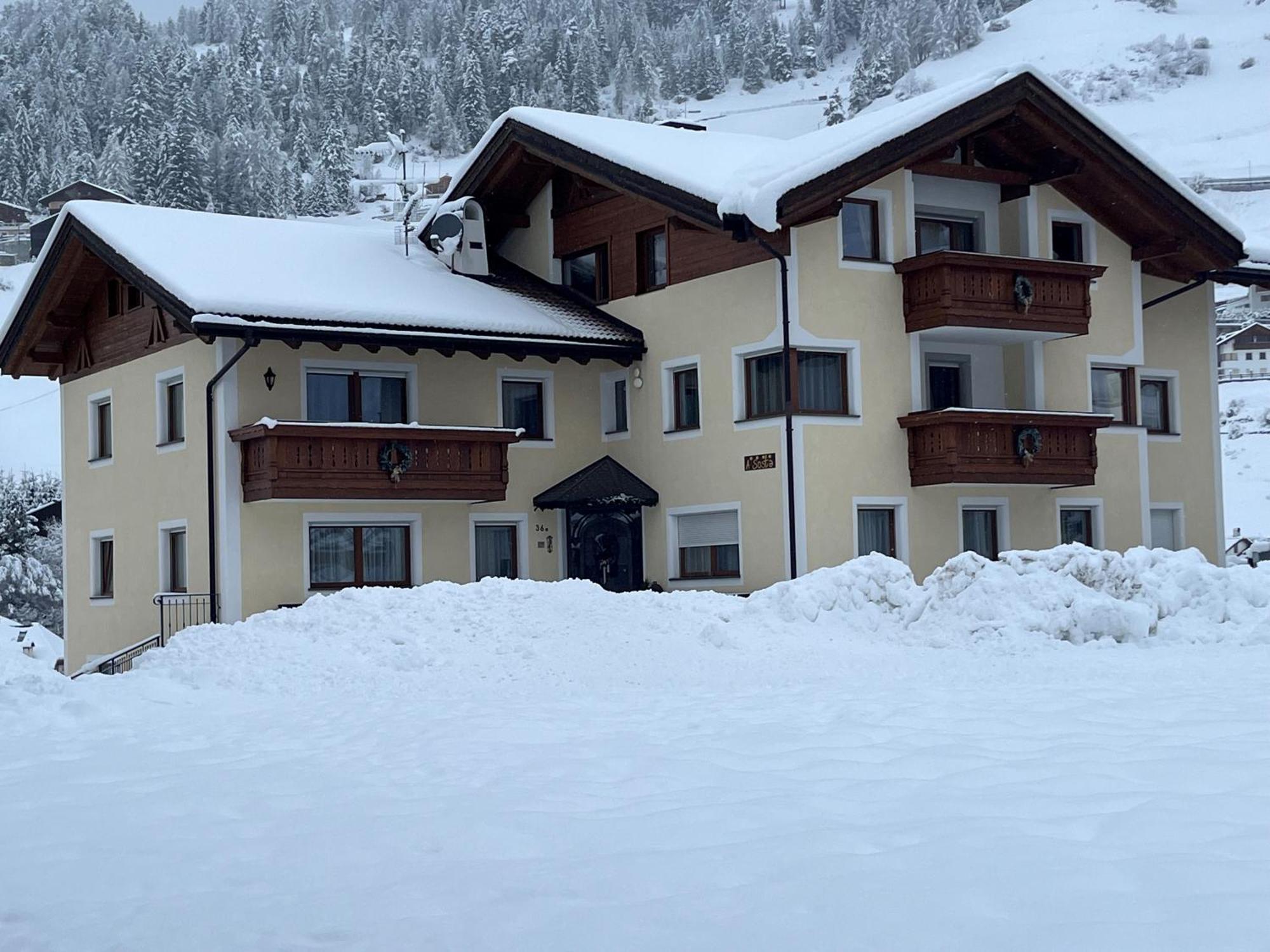 A Sosta Lägenhet Selva di Val Gardena Exteriör bild
